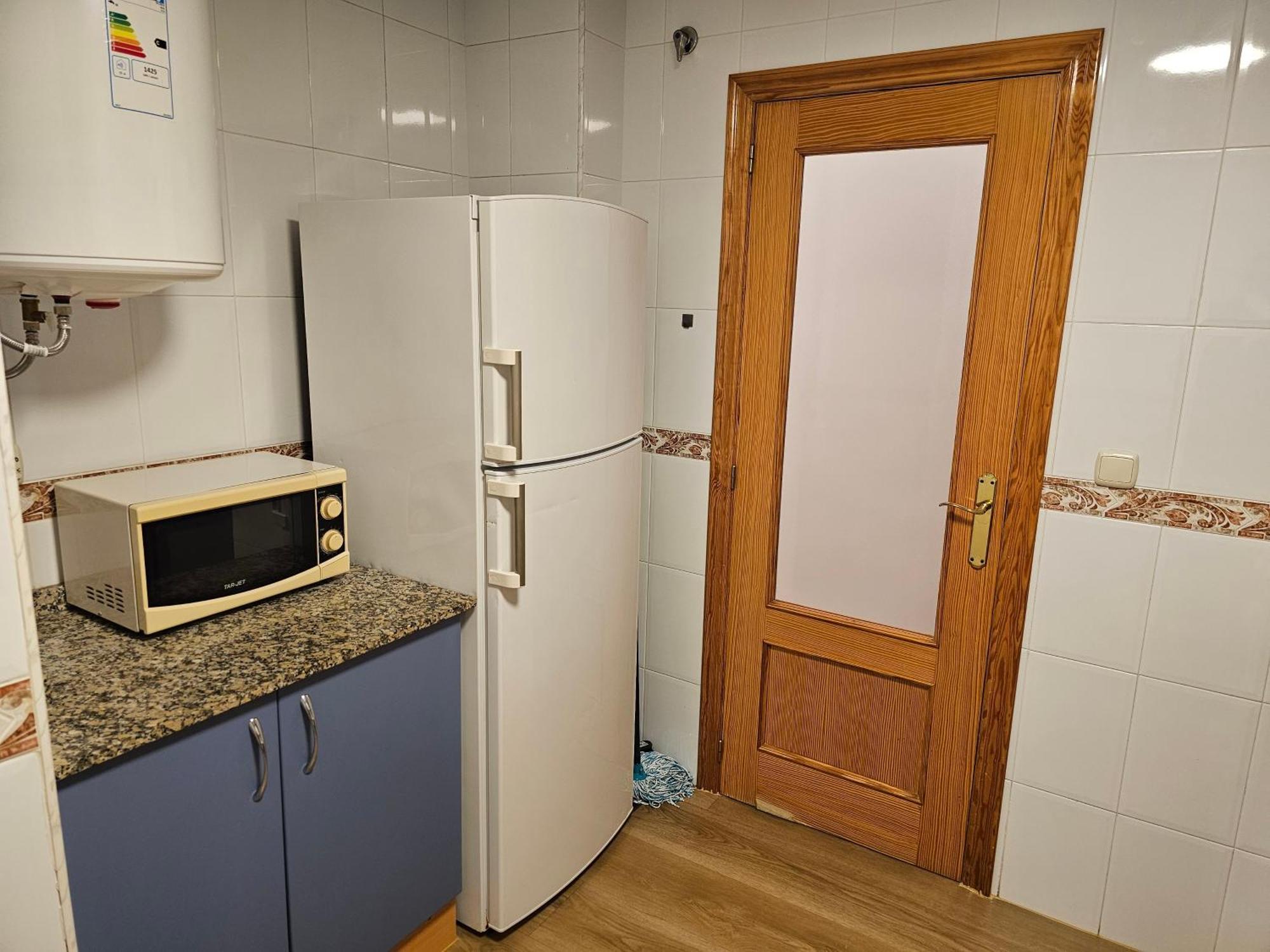 Apartamentos Plaza อาลิกันเต ภายนอก รูปภาพ