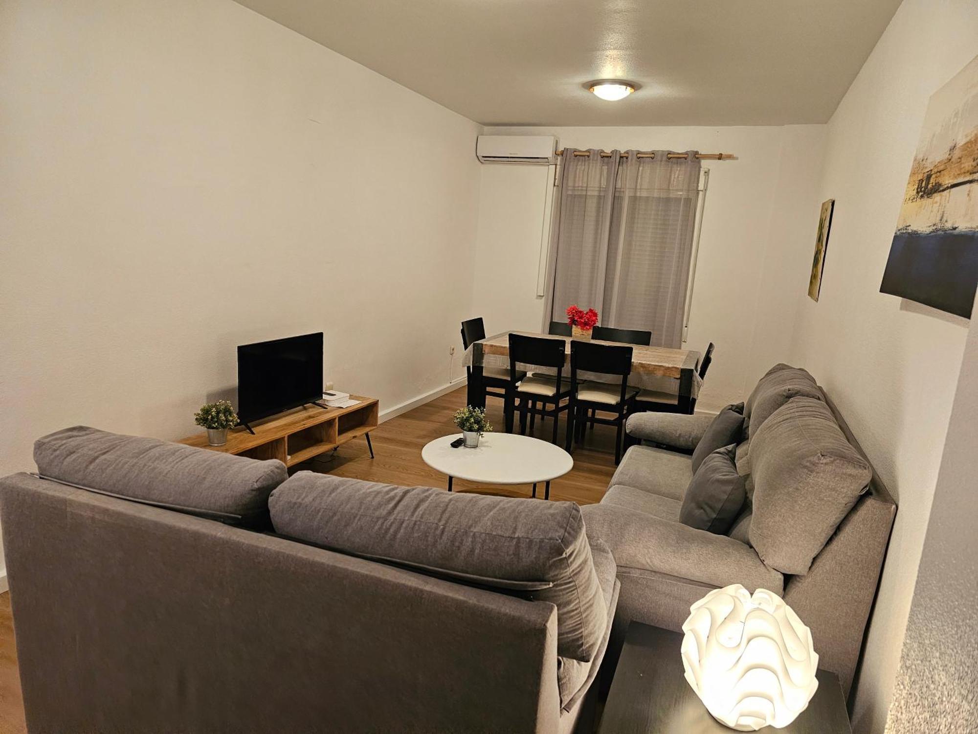 Apartamentos Plaza อาลิกันเต ภายนอก รูปภาพ
